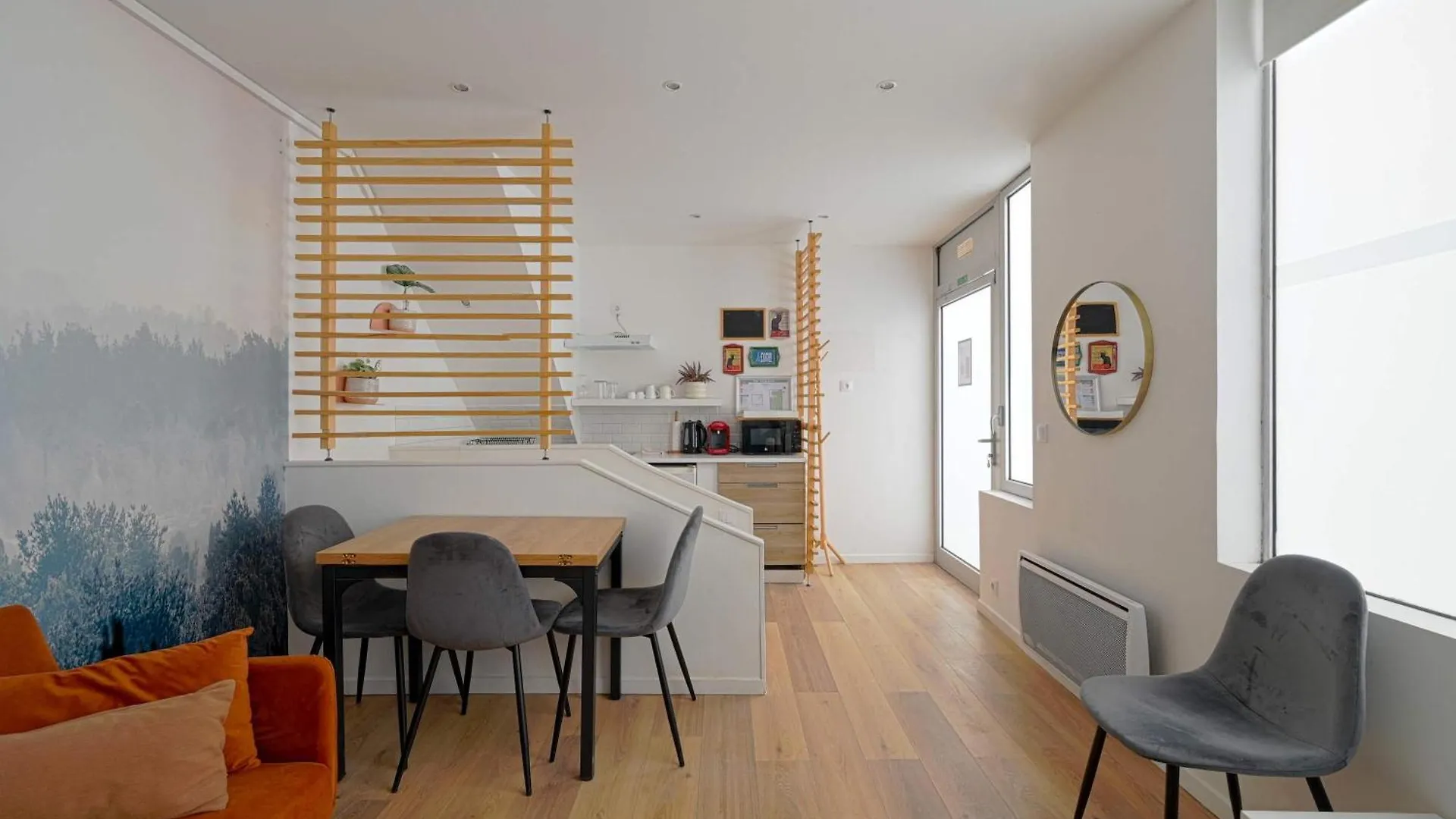 Charming Duplex Studio For Four Apartment Paris